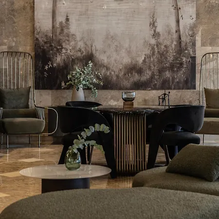 Cali & Designed For Adults By Louis 호텔 페이야