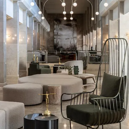 Cali & Designed For Adults By Louis 호텔 페이야