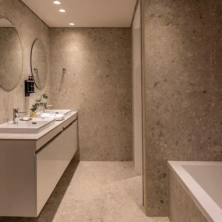 מלון Cali & Designed For Adults By Louis פאהיה