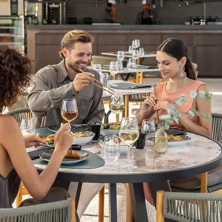 호텔 Cali & Designed For Adults By Louis