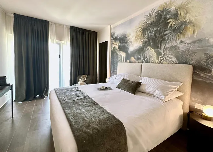 Cali & Designed For Adults By Louis Hotell