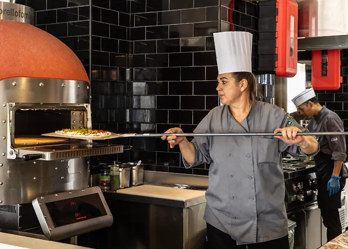 Cali & Designed For Adults By Louis Hotel